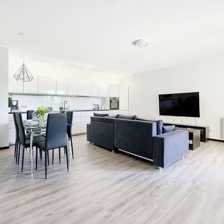 Kasprowicza, Sun & Snow *